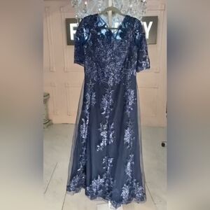 NWOT, Elegant Navy Blue LaceDress